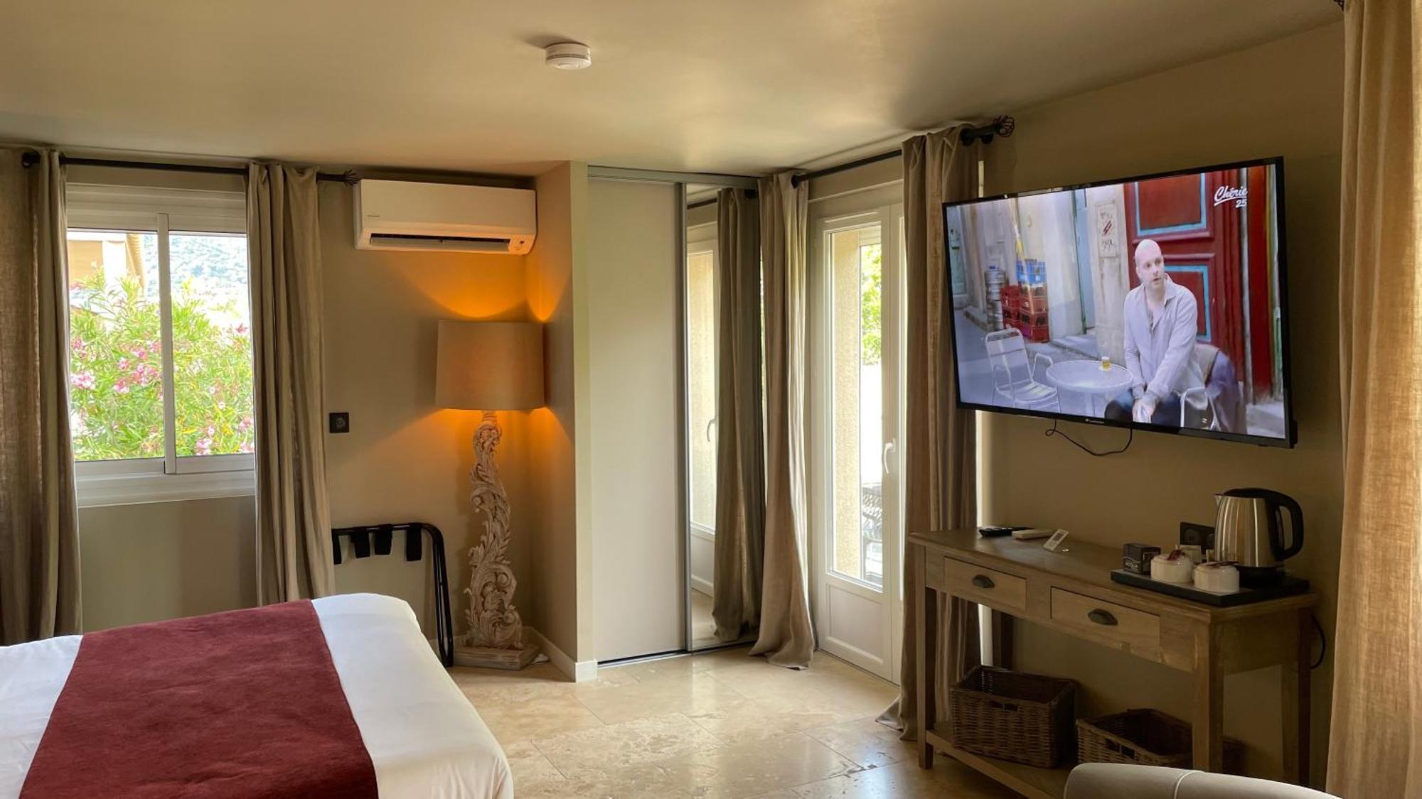 Hotel & Appartements Acqua Dolce Eccica-Suarella  Værelse billede