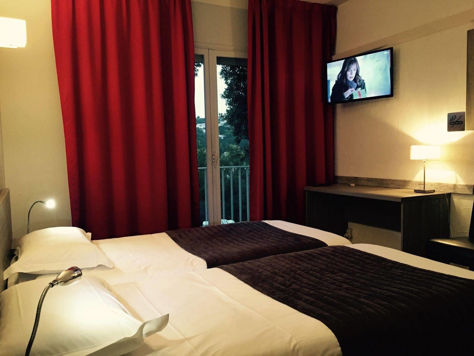 Hotel & Appartements Acqua Dolce Eccica-Suarella  Eksteriør billede